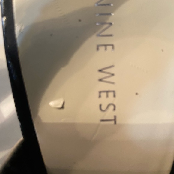 Nine West Sling Back Pump - Great for All Occasion - Picture 5 of 7